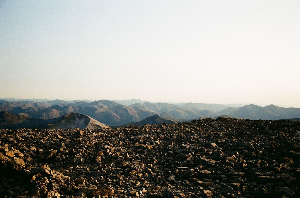F000037670027