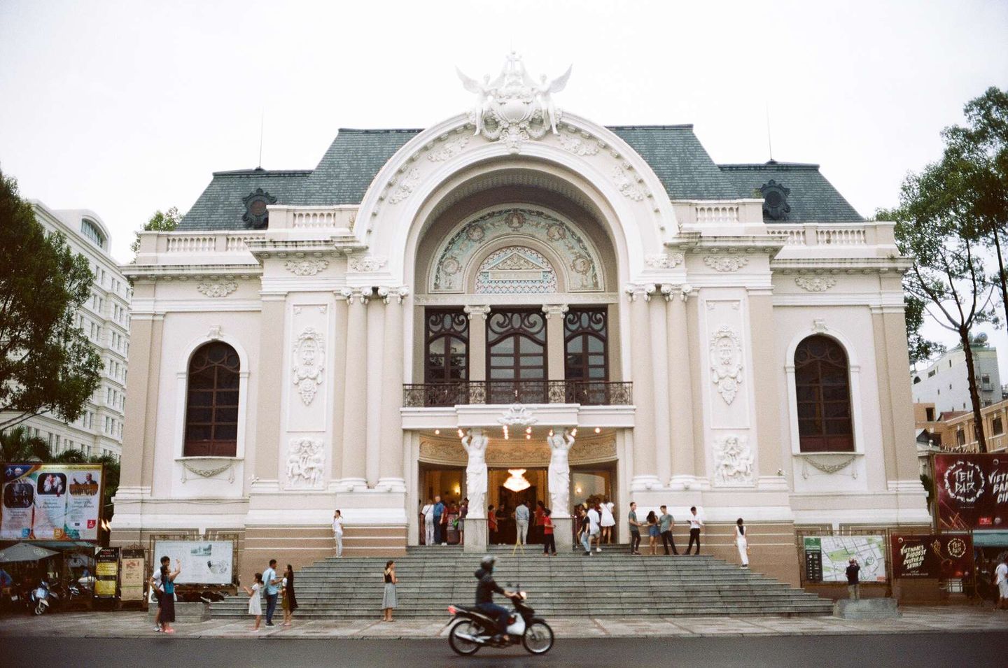 A49680009